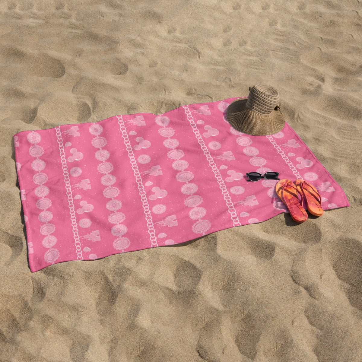 Pink Mouse Bracelet exclusive design 52”x32” Microfiber Polyester Beach Towel