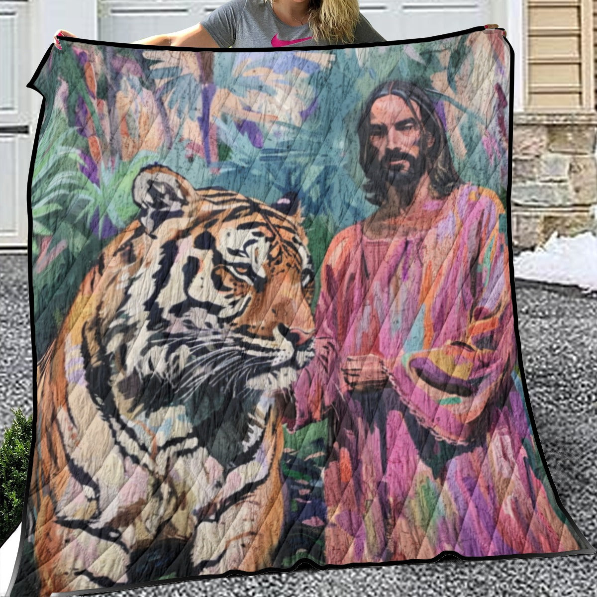 Jesus & Tiger Lightweight & Breathable Quilt With Edge-wrapping Strips