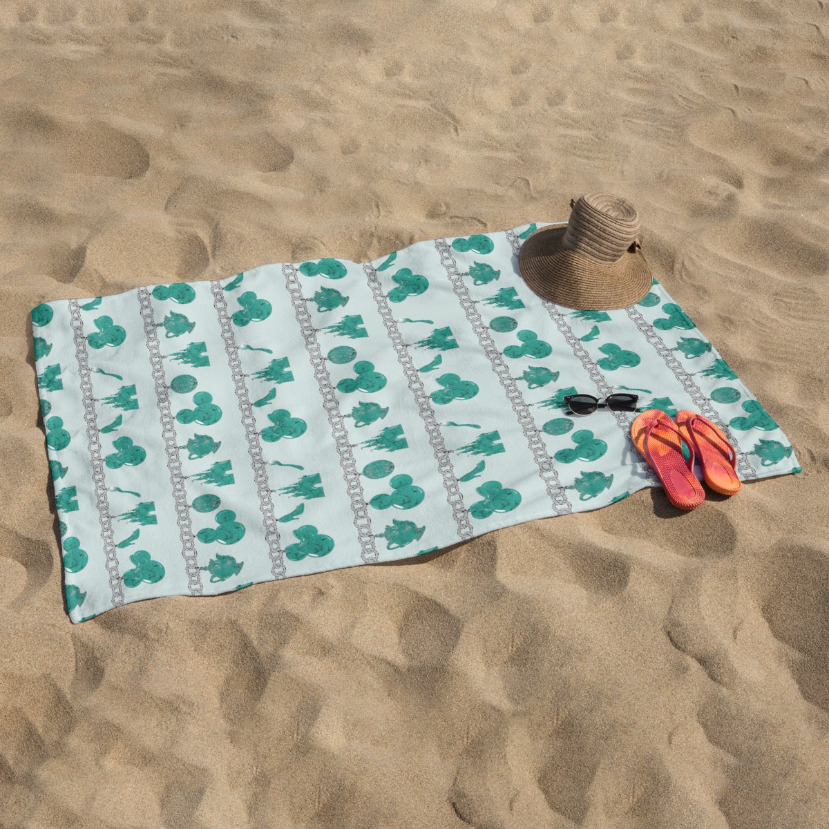 Turquoise Mouse Bracelet exclusive design 52”x32” Microfiber Polyester Beach Towel