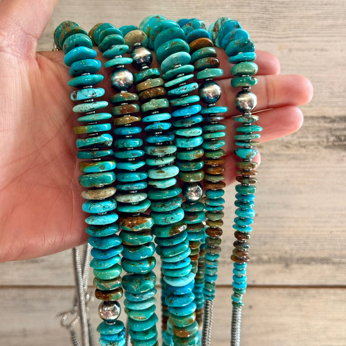 Tri-Color Graduated Turquoise Necklace 22 inch