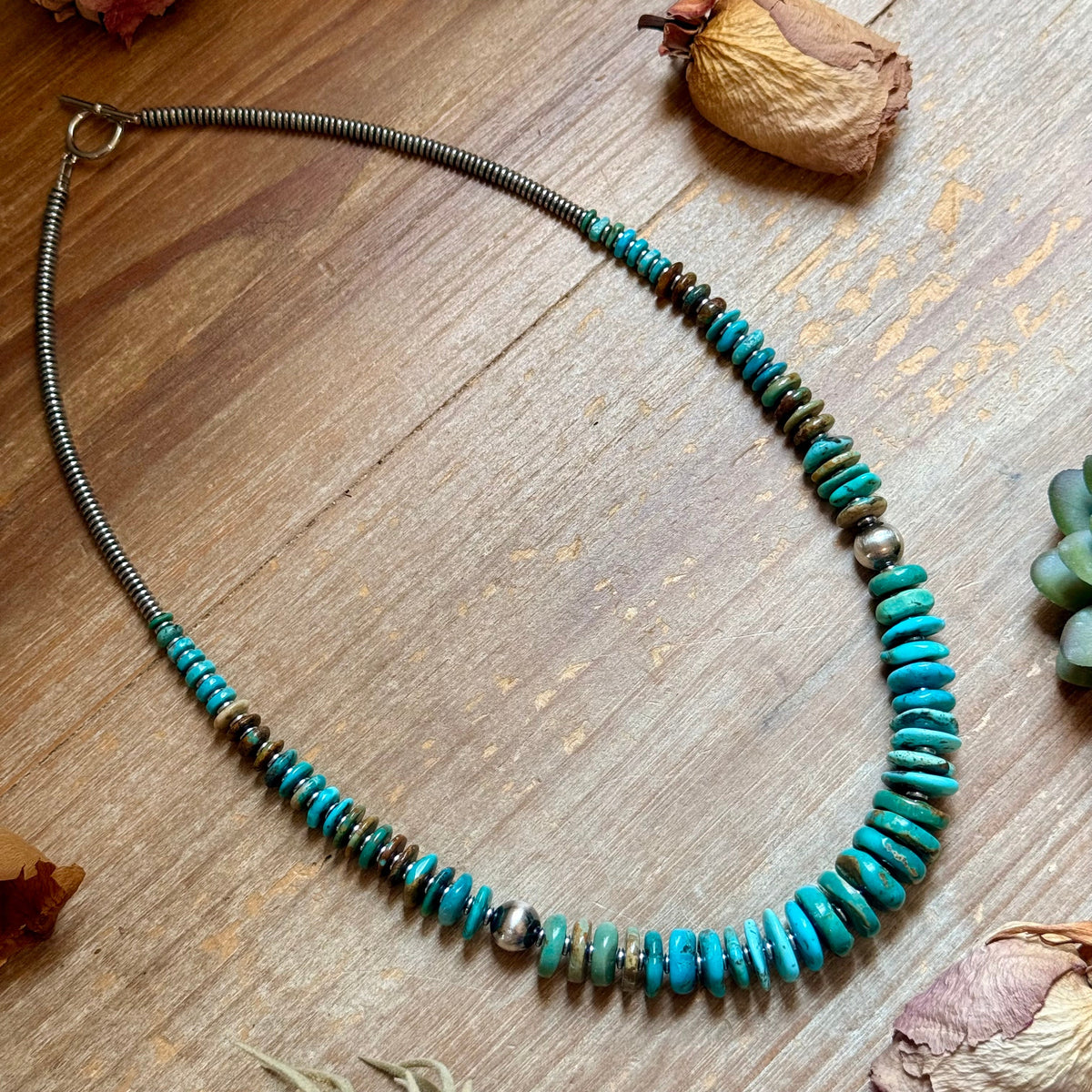 Tri-Color Graduated Turquoise Necklace 22 inch