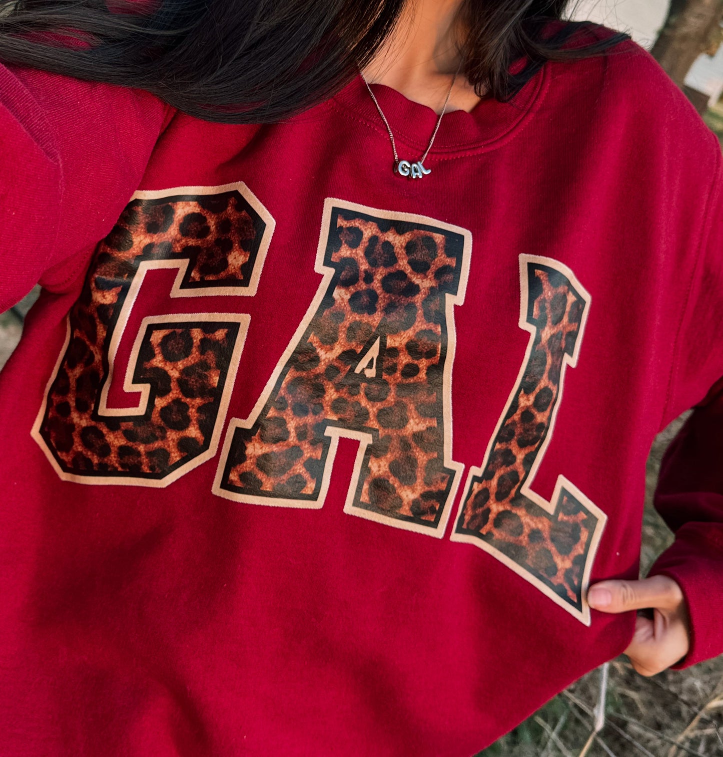 GAL LEOPARD Garnet crewneck