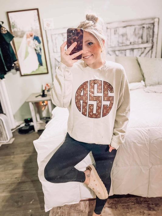 Full chest Inspo Monogram Sweatshirts - WS