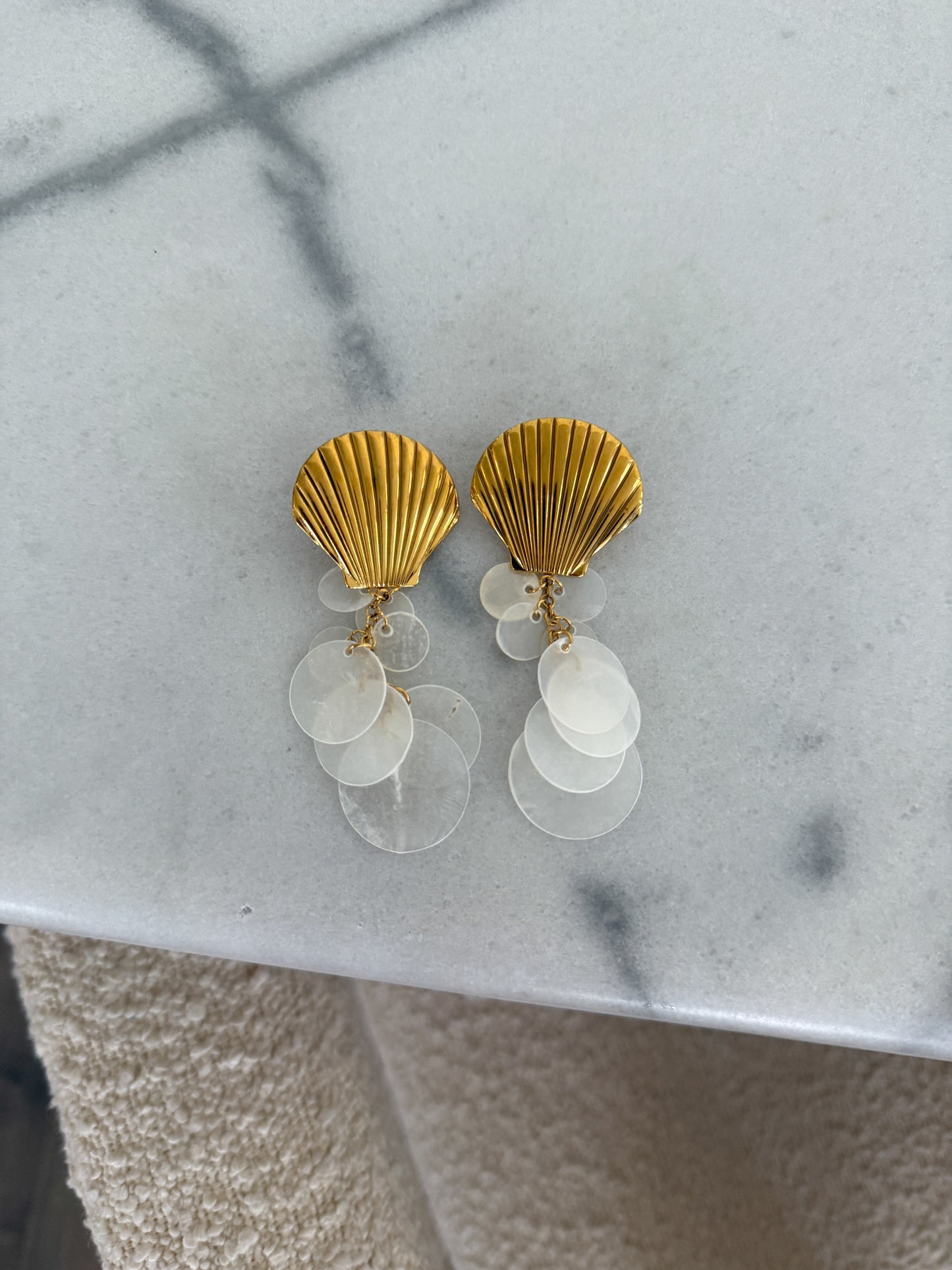 PEARL SEASHELL EARRINGS
