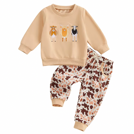 Embroidered Farm Animal Lounge Set